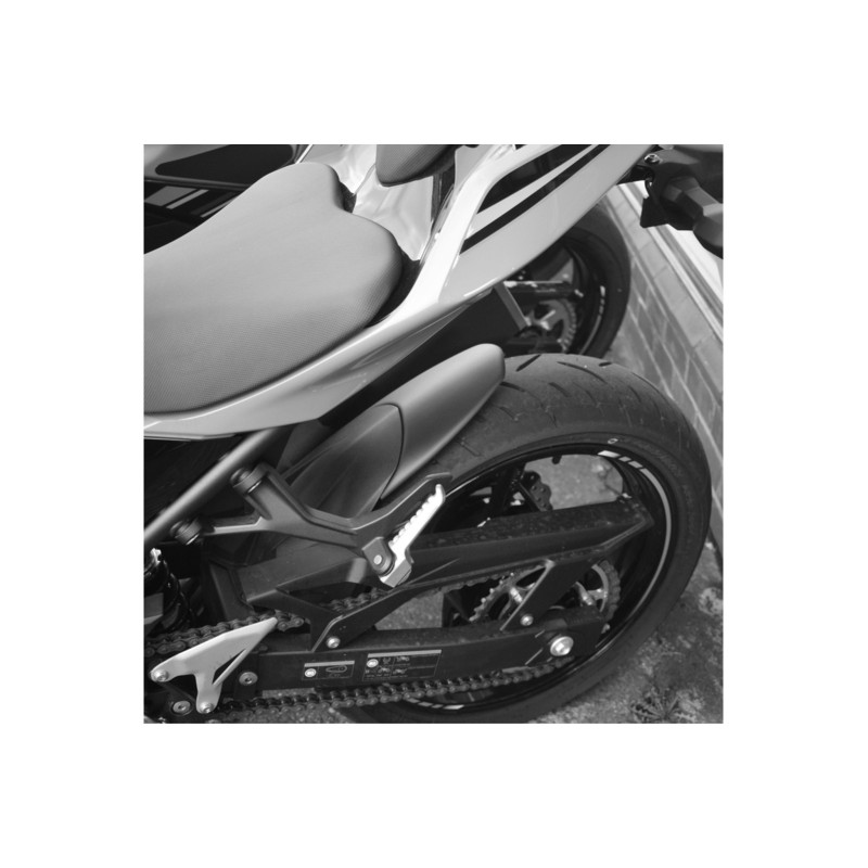 EXTENSION DE GARDE-BOUE ARRIERE PUIG KAWASAKI NINJA 400 18-24 NOIR MAT