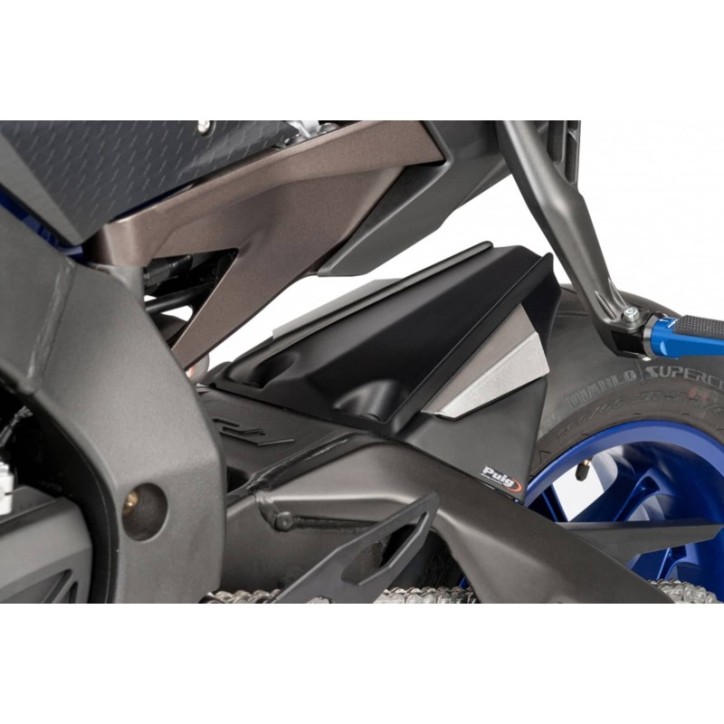 GARDE-BOUE ARRIERE PUIG POUR YAMAHA YZF-R1/R1M 20-24 NOIR MAT