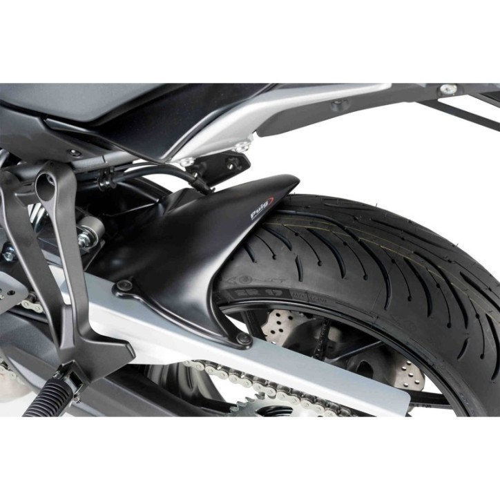 GARDE-BOUE ARRIERE PUIG POUR YAMAHA TRACER 7 21-24 NOIR MAT