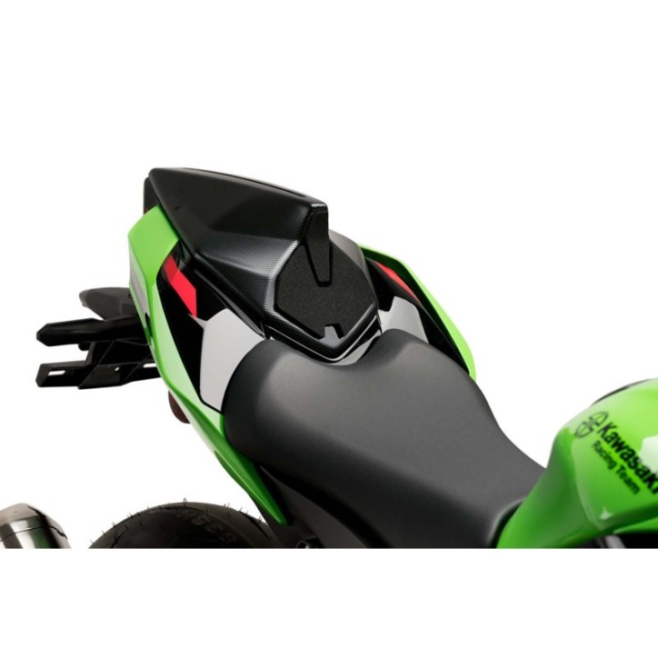 HOUSSE PUIG POUR SELLE ARRIERE POUR KAWASAKI ZX-10RR NINJA PERFORMANCE 17-18 LOOK CARBONE