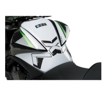 PUIG ADESIVO SERBATOIO PER KAWASAKI Z800 ANNO 13-16 COLORE CARBON LOOK