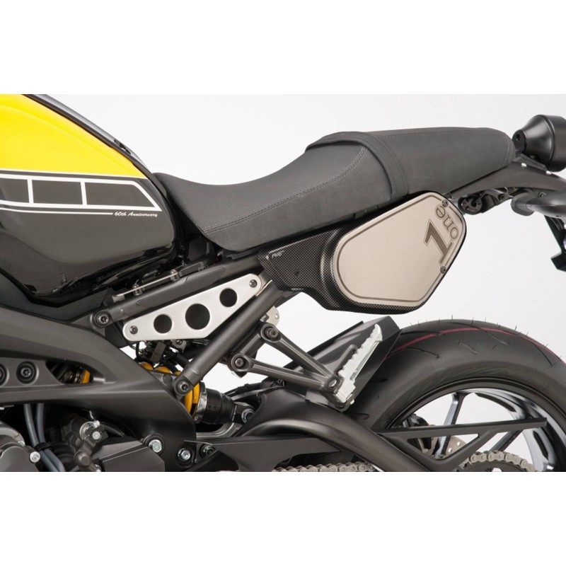 PUIG PANEL LATERAL TRASERO YAMAHA XSR900 16-19 CARBON LOOK