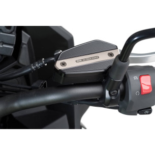Hai:  TAPONES DE DEPOSITO DE LIQUIDO DE EMBRAGUE-FRENO|TuningBike