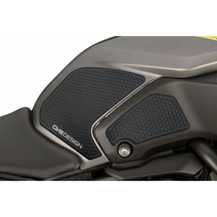 PUIG ADESIVO SERBATOIO SPECIFICO LATERALE PER YAMAHA MT-07 18-20 NERO