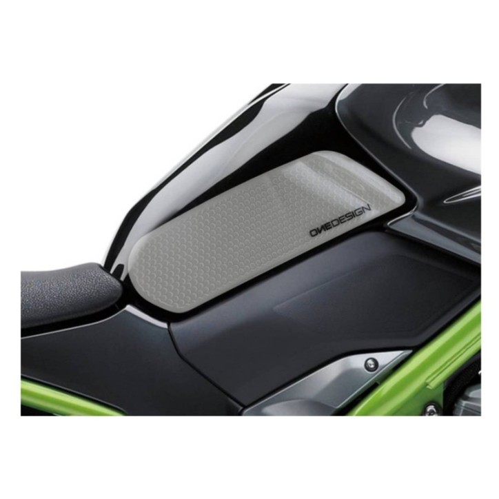 PUIG SPEZIFISCHER SEITLICHER TANKAUFKLEBER FUR KAWASAKI Z900 20-24 TRANSPARENT