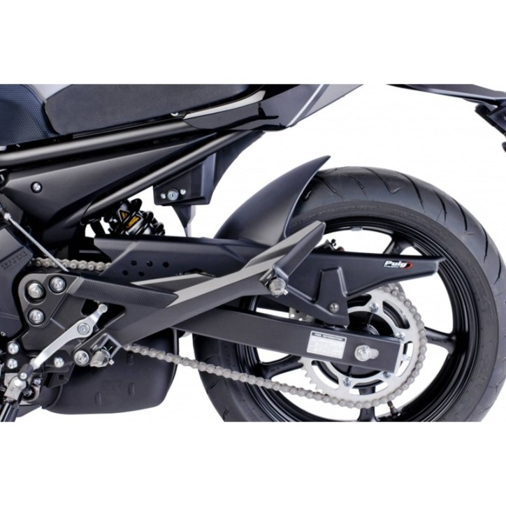 PUIG PARAFANGO POSTERIORE PER YAMAHA XJ6 09-16 NERO OPACO