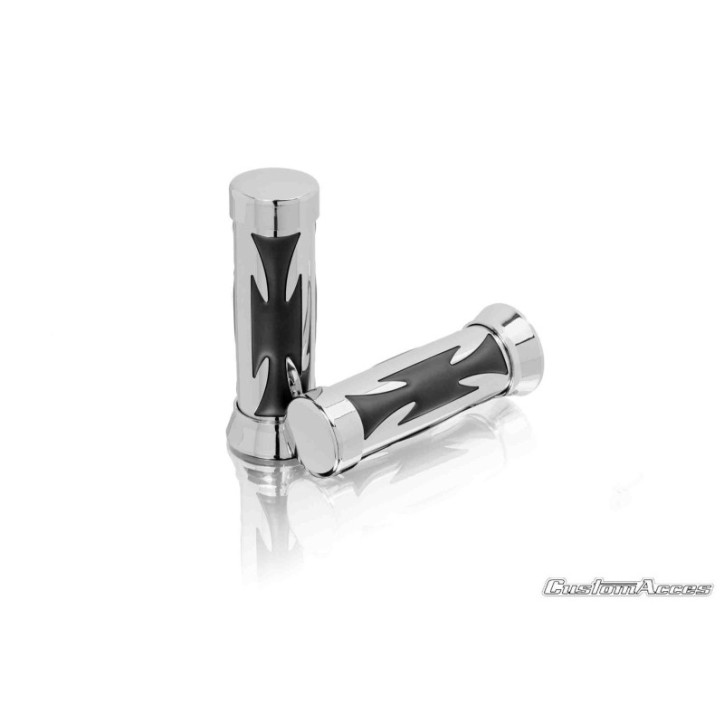 CUSTOM ACCES PUNOS MOD. CRUZ DE MALTA COLOR INOX - COD. PO0011J - Material: plAstico. Longitud: 133 mm. DiAmetro: 25,4 mm.